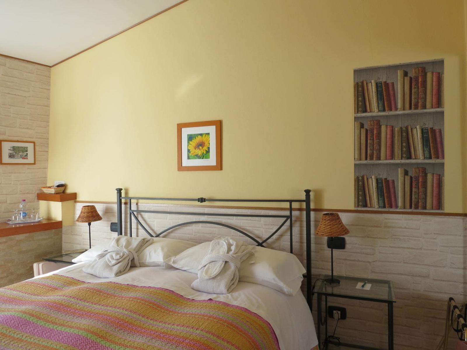 B&B Dei Doria & Suite Долчеакуа Екстериор снимка